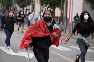 Amnesty fordert ein Ende der Polizeigewalt und eine Untersuchung der Gewaltakte