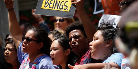 Demonstration in Philadelphia, an der die Schliessung der Haftanstalten an der Grenze zwischen den USA und Mexiko gefordert werden. © Jana Shea/shutterstock.com