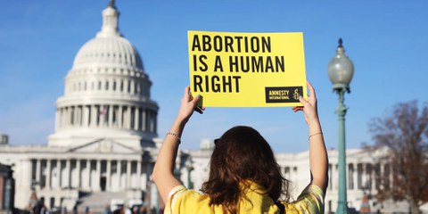 Backlash: In den USA entschied der oberste Gerichtshof am 24. Juni 2022, das Urteil Roe vs. Wade aufzuheben. Seither haben diverse Bundesstaaten die Abtreibungsgesetze verschärft. © Amnesty International USA