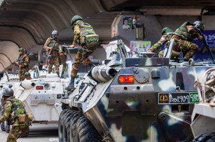 Video- und Fotoanalysen bestätigen Einsatz tödlicher Waffen gegen Demonstrant*innen