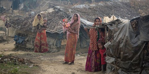 Die Minderheit der Rohingya ist in Myanmar stark diskriminiert © UNHCR / S. Kritsanavarin 