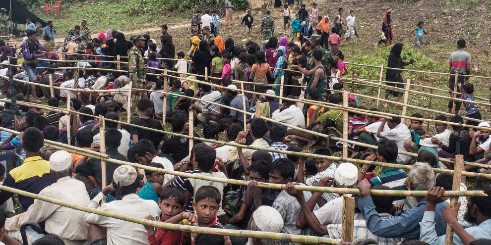 Rohingyas in einem Flüchtlingslager in Bangladesch © Andrew Stanbridge / Amnesty International
