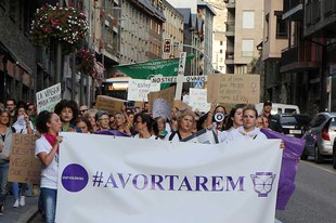 Aktivistin vor Gericht, weil sie sich zum Abtreibungsverbot geäussert hat