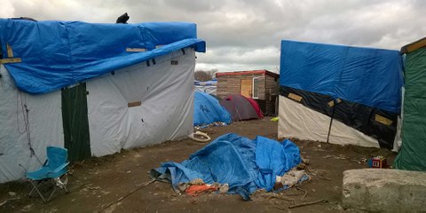 Kein Ort für Kinder: Der «Dschungel» von Calais. © AIF