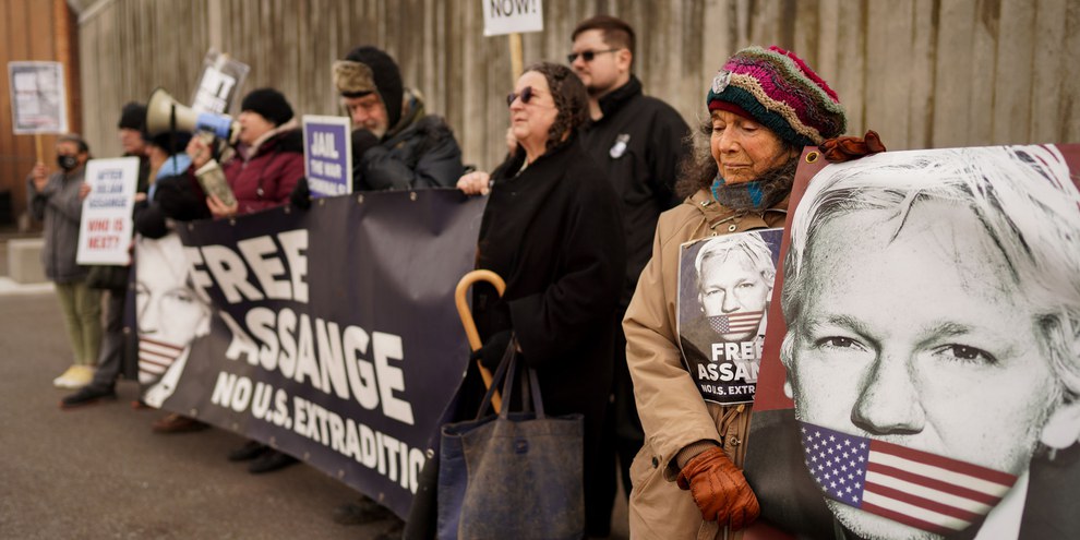 Solidaritätsaktion für Julian Assange vor dem Belmarsh-Gefängnis am 29. Januar 2022. © Alisdare Hickson /wikicommons