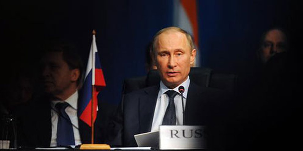 Seit Putin seine dritte Präsidentschaft angetreten hat, traten mehrere repressive Gesetze in Kraft. © AP Photo/Sabelo Mngoma
