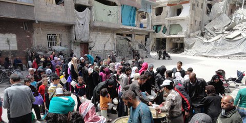 Der junge Asylsuchende, dessen Antrag von der Schweiz abgelehnt wurde, musste vor den unmenschlichen Bedingungen im Lager Yarmouk in Syrien fliehen. © Rame Alsayed
