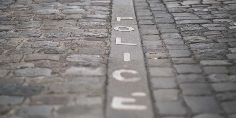 © ev / unsplash
