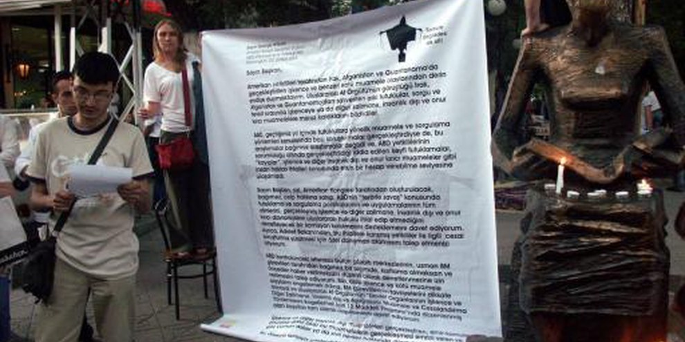 Aktion der türkischen Sektion von Amnesty gegen Folter © Amnesty International