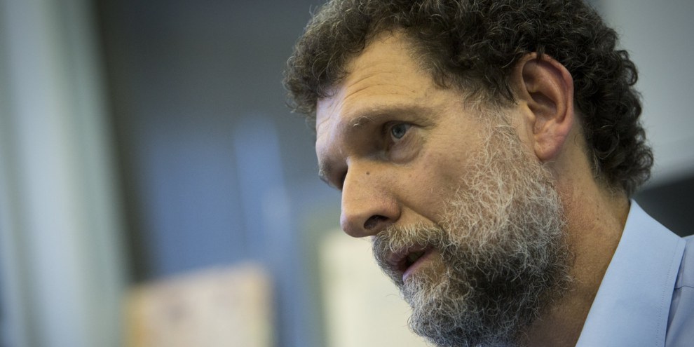 Osman Kavala sitzt seit mehr als 600 Tagen ohne Grund in Untersuchungshaft. © Kerem Uzel/NARPHOTOS