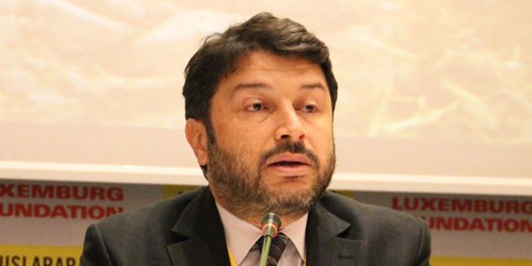 Sass mehr als ein Jahr in Untersuchungshaft – der türkische Menschenrechtsanwalt Taner Kılıç (hier ein Jahr vor seiner Verhaftung). © Amnesty International