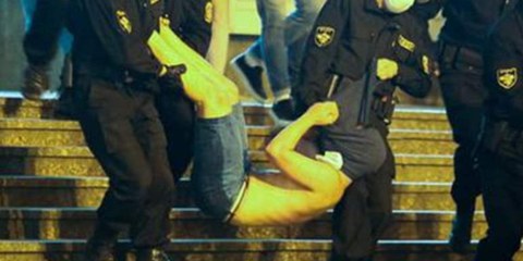 Protect peaceful protesters in Belarus