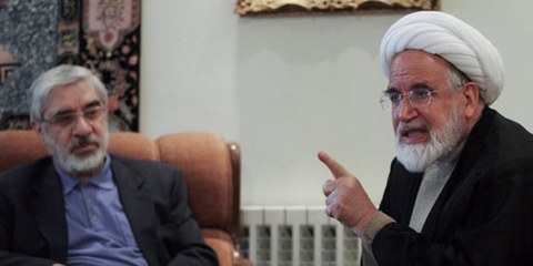Die beiden Oppositionspolitiker Mir Hossein Mousavi und Mehdi Karroubi sind seit Februar 2012 de facto in Hausarrest. © Reuters