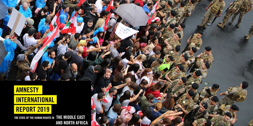 Proteste gegen die libanesische Regierung und die weitverbreitete Korruption im Land. Beirut, Libanon am 25. Oktober 2019. © Hiba Al Kallas / shutterstock.com