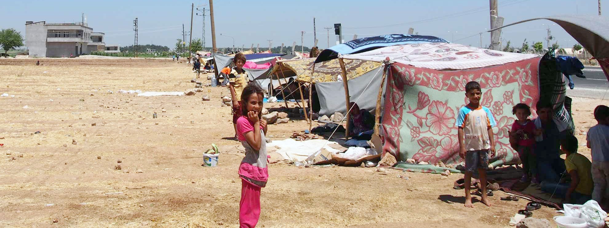 Das Akçakale Flüchtlings Camp 4 in der Türkei, nahe der syrischen Grenze. © Amnesty International
