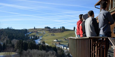 DIE SCHWEIZ MUSS DIE SOUVERÄNITÄTSKLAUSEL ENDLICH ANWENDEN