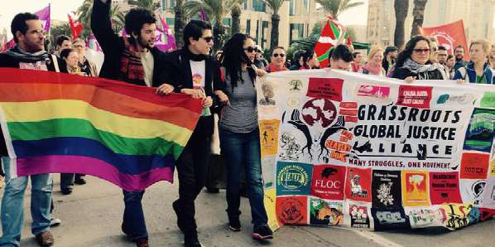 Umzug von LGBTI-AktivistInnen am Weltsozialforum in Tunis im März 2015 © Grassroots Global Justice Alliance