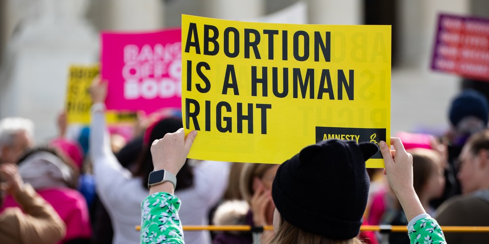Amnesty USA protestiert für das Recht auf Schwangerschaftsabbrüche im März 2024  © Lauren Murphy/Amnesty International USA