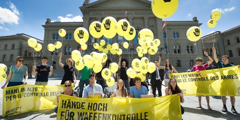 Petitionsübergabe auf dem Bundesplatz. © Valérie Chételat