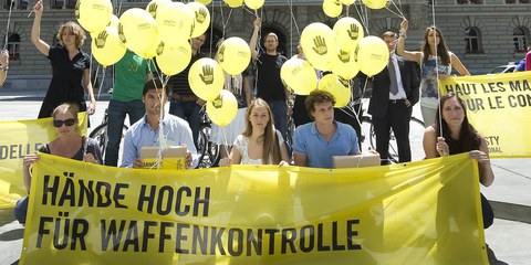 Aktion in Bern für ein Waffenhandelsabkommen. © AI