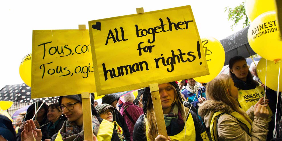 Aktion an der Generalversammlung von Amnesty Schweiz, April 2016. © Klaus Petrus