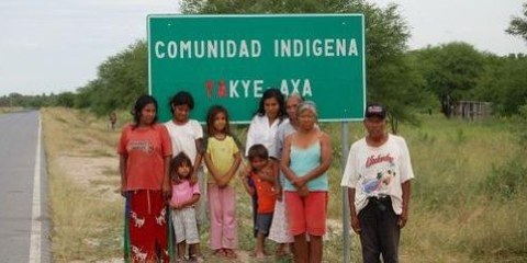Angehörige der indigenen Gemeinschaft von Yakye Axa © AI