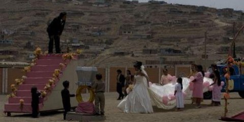 Skurriler Humor: Hochzeitsszene im peruanischen Film «La teta asustada» © Trigon