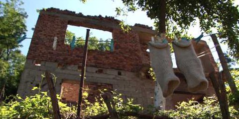Das Massaker liegt wie ein Sargdeckel über der Stadt. © ZVG