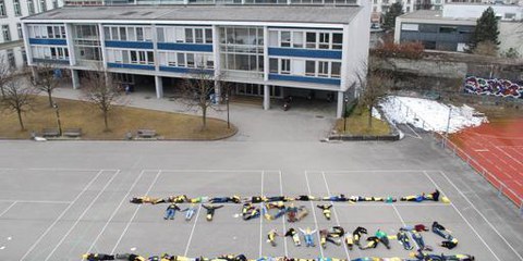Bildungsveranstaltung: SchülerInnen des Collège-St-Michel in Fribourg. © AI