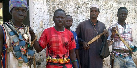 Christliche Anti-Balaka-Kämpfer in Bossembele. © AI