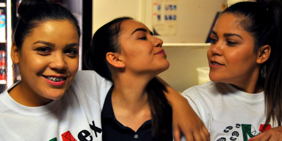Selbstbewusst und aufgeweckt: Die Alvarado-Schwestern Citlali, Deisy und Paola. © Carolina Rosas Heimpel