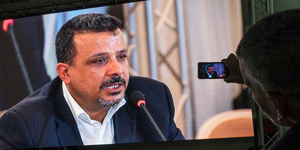 Aufwühlende Aussagen: Öffentliche Anhörung in Tunis. © Thierry Brésillon