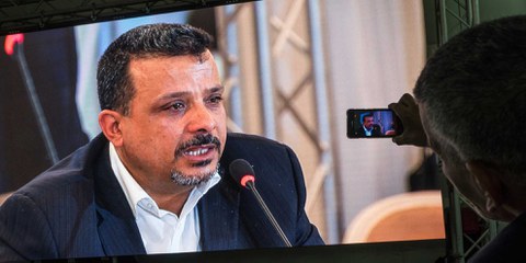 Aufwühlende Aussagen: Öffentliche Anhörung in Tunis. © Thierry Brésillon