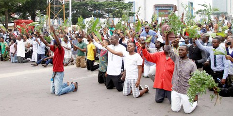Marsch nach der Morgenmesse: Demonstration am 21. Januar 2018 in Kinshasa. © REUTERS/Kenny Katombe