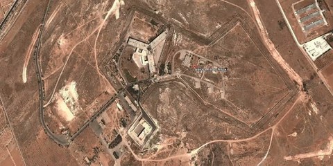 Im Militärgefängnis Saydnaya nördlich von Damaskus – hier eine Satellitenaufnahme – kam es zu massiver Folter und exzessiver Gewalt. © Digitalglobe 2016