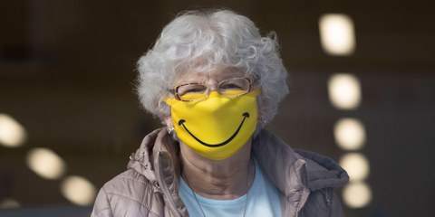 Seit etlichen Jahren werde den Menschen weisgemacht, sie müssten permanent gut gelaunt sein, kritisiert Wilhelm Schmid im Interview. © Matthew Horwood/Getty Images