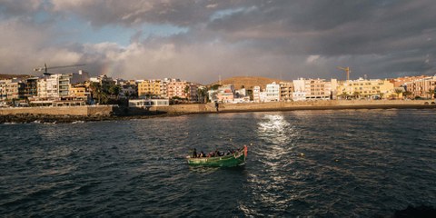 Noch immer treffen monatlich Tausende Geflüchtete und Migrant*innen auf Gran Canaria ein. © Jojo Schulmeister
