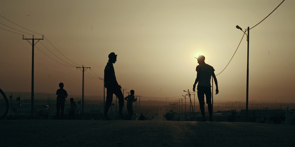 «Wir wollen kein Mitleid, sondern eine Chance», sagt Mahmoud im Film «Captains of Zaatari». © trigon-film