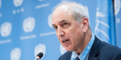 Der ehemalige Sonderberichterstatter für die Lage der Menschenrechte in den besetzten palästinensischen Gebieten, Prof. Michael Lynk , vor der Uno. © UN