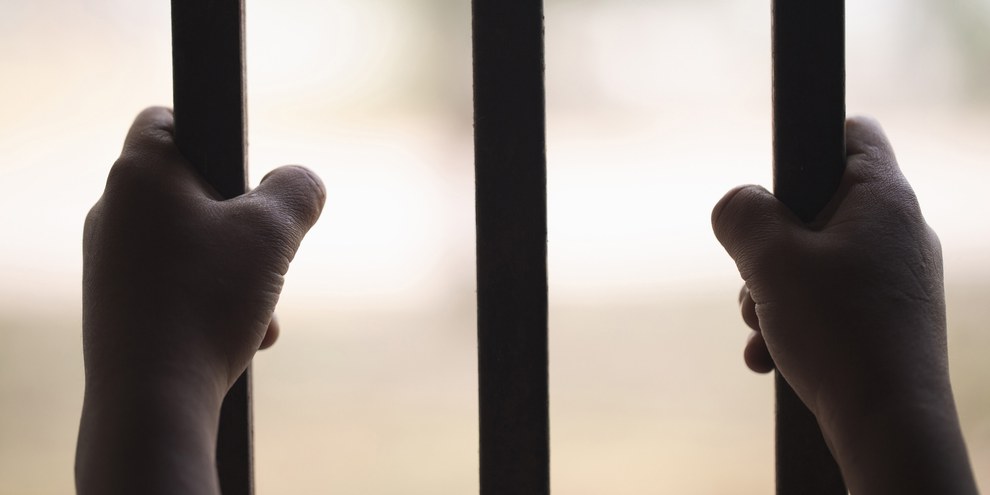 Zahlreiche Indigene kommen bereits als Kinder in Kontakt mit dem repressiven Justizsystem Australiens. © Tinnakorn Jorruan / Dreamstime