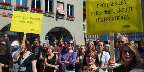 Manifestation "Welcome Refugees" à Berne, septembre 2015. © Amnesty International