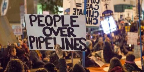 Manifestation contre le Dakota Access Pipeline. © Wikicommons