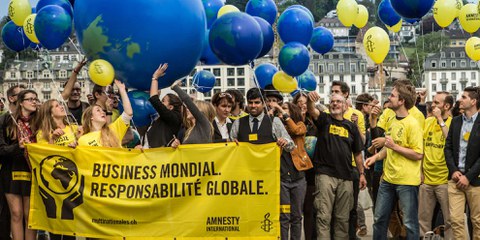 Lors de l'Assemblée générale de 2015, les membres d'Amnesty Suisse ont réaffirmé leur soutien à l'Initiative pour la responsabilité des entreprises. ©AI
