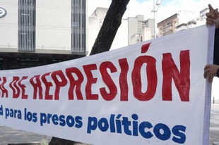 Libérez les personnes détenues arbitrairement