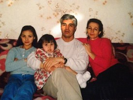 Muhammed_Bekzhanovweb_portrait_bodytext.jpg
