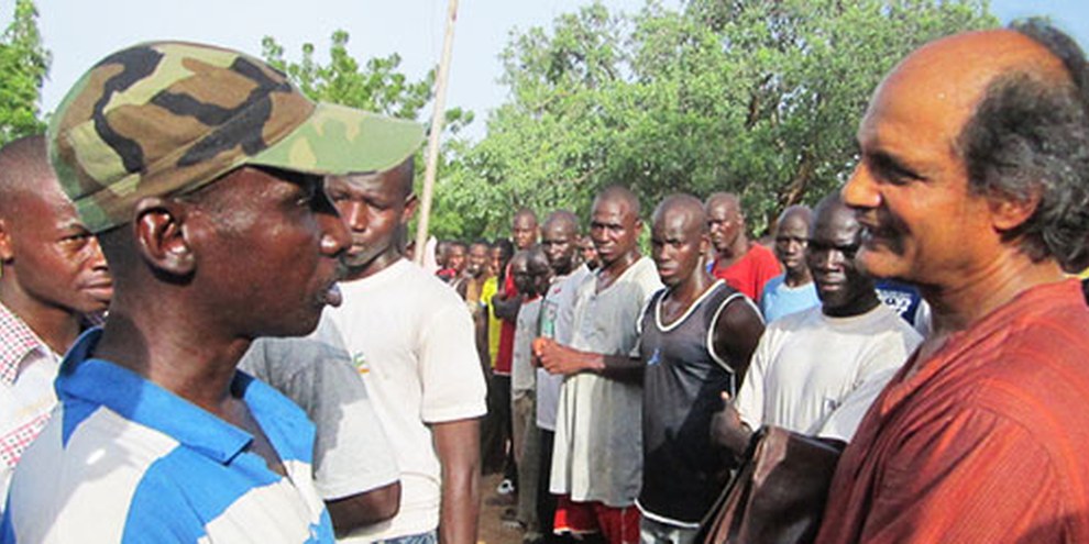Le chercheur d'Amnesty, Gaëtan Mootoo, avait visité un camp d’entrainement militaire en 2012.  © Amnesty International