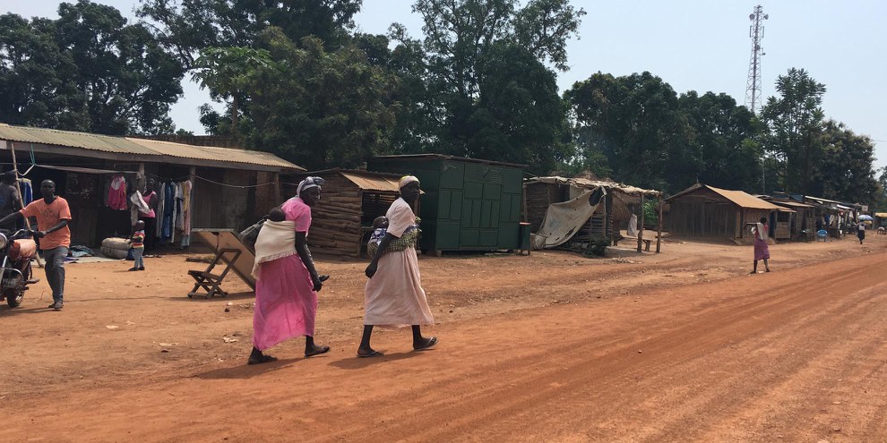 Les forces du gouvernement et de l'opposition ont déferlé sur Yei, une ville stratégique d'environ 300'000 habitants. Des centaines de milliers de personnes sont aujourd'hui contraintes de partir.© Amnesty International