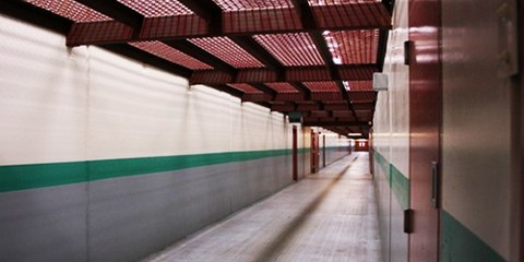 À Pelican Bay en Californie, plus de 30'000 prisonniers sont en grève de la faim. © Rina Palta/KALW 