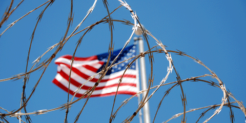 On estime qu’entre quatre cent et mille personnes sont tuées chaque année par des responsables de l’application des lois aux Etats-Unis.  © US DoD 
