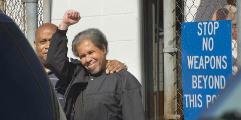 Le rapporteur spécial sur la Torture de l'ONU Juan Mendez a dénoncé l'isolement pour une durée indéterminée imposé à Albert Woodfox, affirmant que ce traitement s’apparentait clairement à la torture. © Travis Spradling/The Advocate via AP
